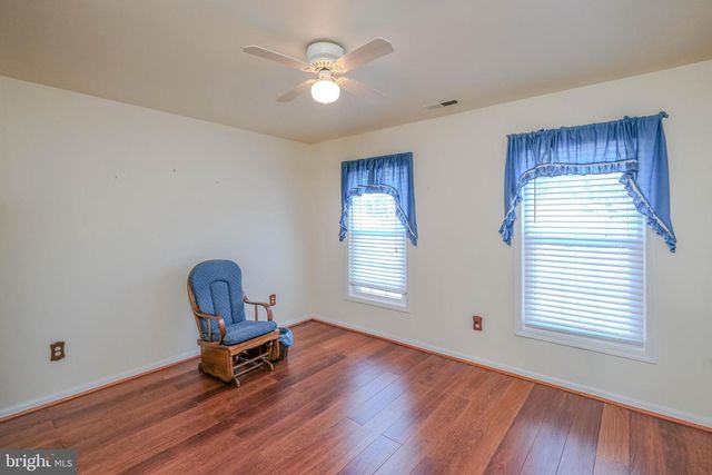 180 GOLDFINCH LN, Gore, VA 22637