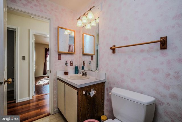 180 GOLDFINCH LN, Gore, VA 22637