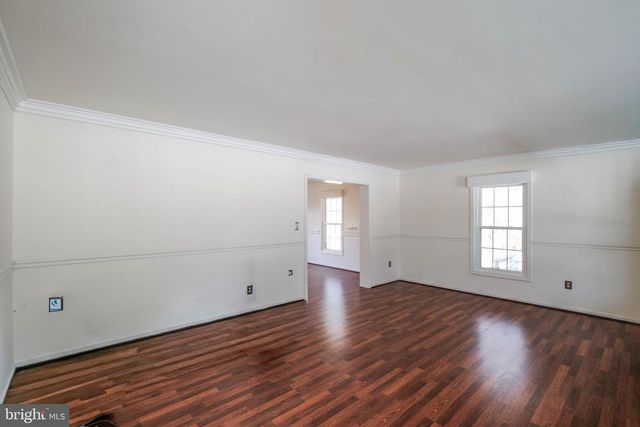 180 GOLDFINCH LN, Gore, VA 22637