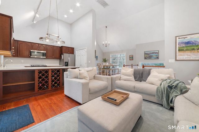 611 Kent Road, New Milford, CT 06776