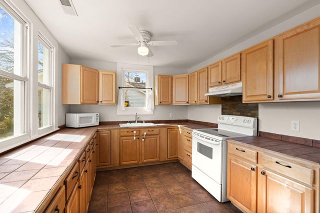 202 Quaker Street, Saint George, SC 29477