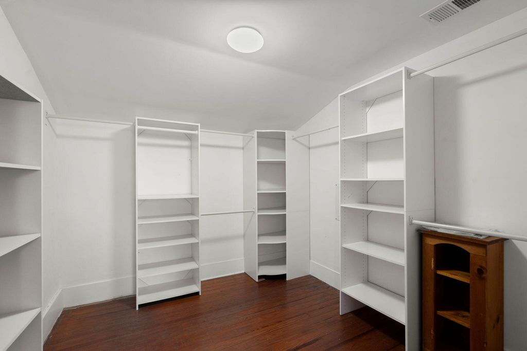 Image 27 of property listing at 202 Quaker Street, Saint George, SC 29477