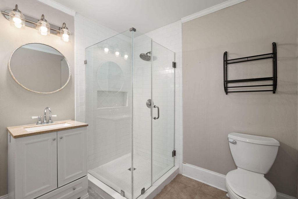 Image 28 of property listing at 202 Quaker Street, Saint George, SC 29477