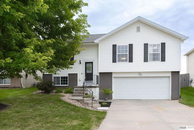 17851 Margo Street, Omaha, NE 68136