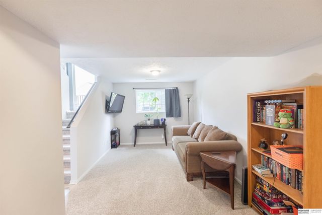 17851 Margo Street, Omaha, NE 68136