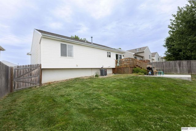 17851 Margo Street, Omaha, NE 68136