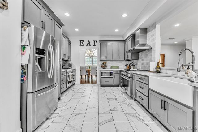 96 Winding Wood Drive, Wetumpka, AL 36093