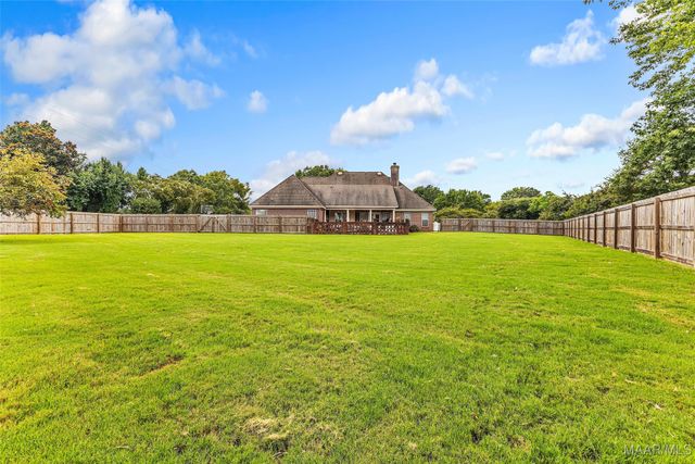 96 Winding Wood Drive, Wetumpka, AL 36093