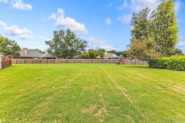 96 Winding Wood Drive, Wetumpka, AL 36093