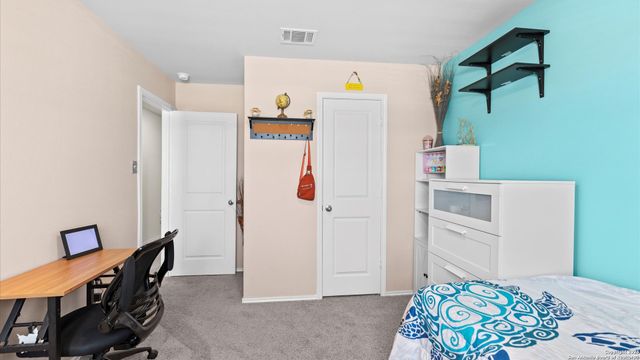 2826 Wolfcreek, New Braunfels, TX 78130