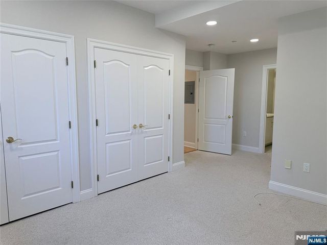 3104 Rio Vista Drive 3104, Mahwah, NJ 07430