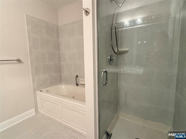 3104 Rio Vista Drive 3104, Mahwah, NJ 07430