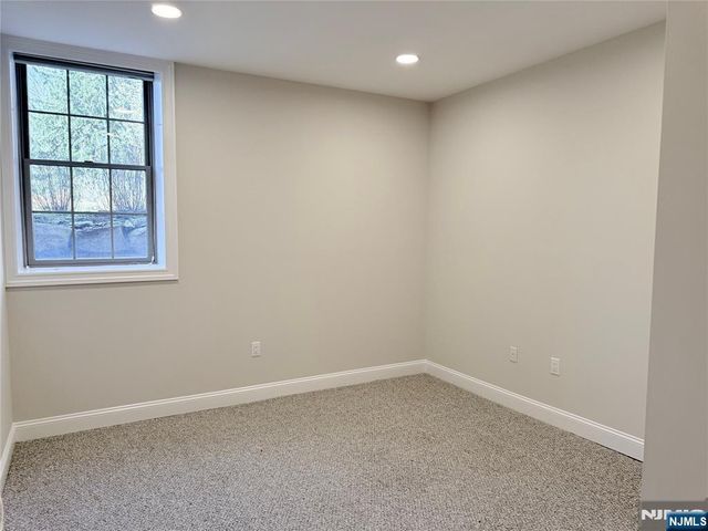 3104 Rio Vista Drive 3104, Mahwah, NJ 07430