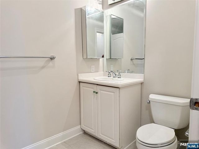 3104 Rio Vista Drive 3104, Mahwah, NJ 07430