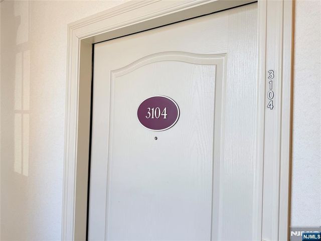 3104 Rio Vista Drive 3104, Mahwah, NJ 07430