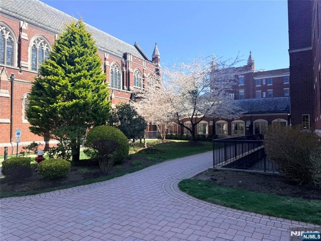 3104 Rio Vista Drive 3104, Mahwah, NJ 07430