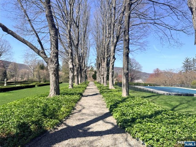 3104 Rio Vista Drive 3104, Mahwah, NJ 07430