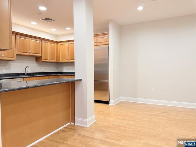 3104 Rio Vista Drive 3104, Mahwah, NJ 07430