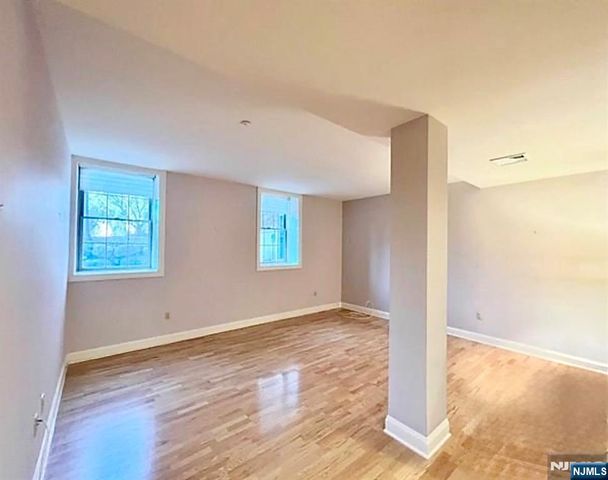 3104 Rio Vista Drive 3104, Mahwah, NJ 07430