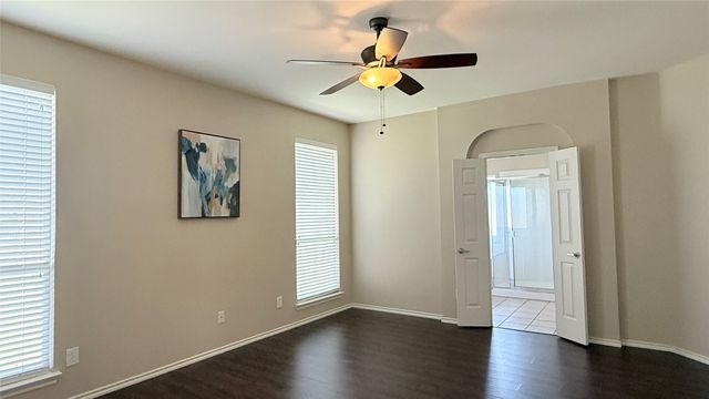 7810 Corona Court, Arlington, TX 76002