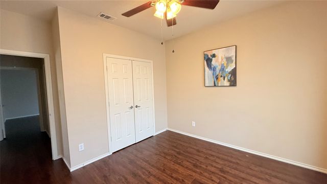 7810 Corona Court, Arlington, TX 76002