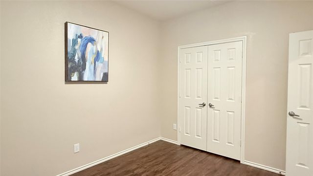 7810 Corona Court, Arlington, TX 76002