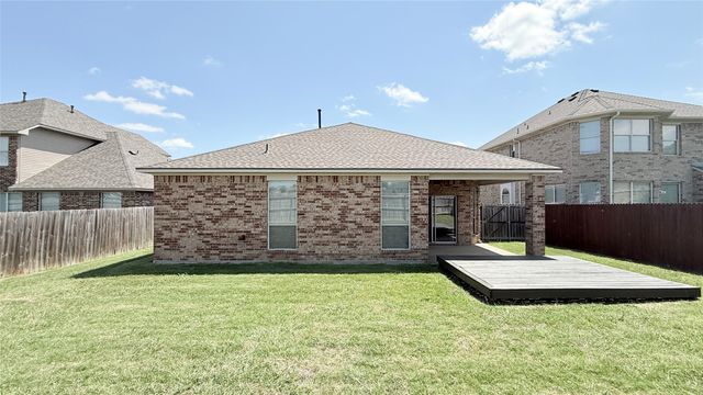 7810 Corona Court, Arlington, TX 76002