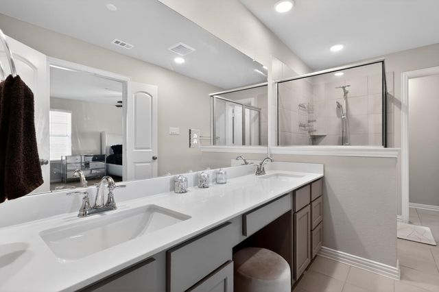 2790 Mariposa Creek Drive, Rosharon, TX 77583