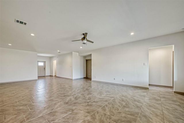 819 Dhalia Petal, Missouri City, TX 77459