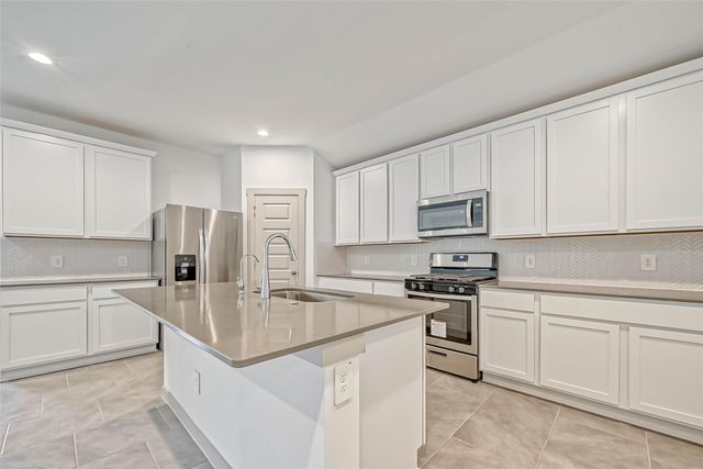 819 Dhalia Petal, Missouri City, TX 77459