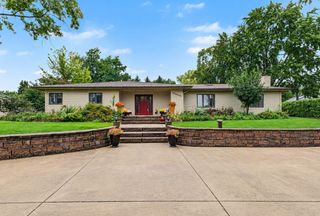 19W076 18th Place, Lombard, IL 60148