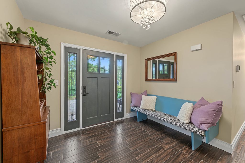 19W076 18th Place, Lombard, IL 60148 — photo 3