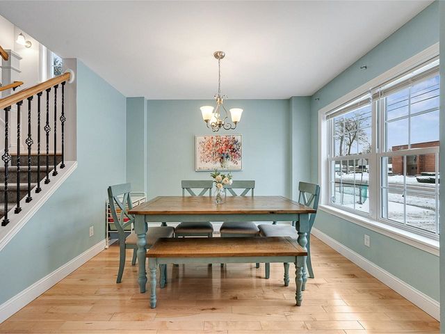 1294 North Ave Unit 1, Burlington, VT 05408