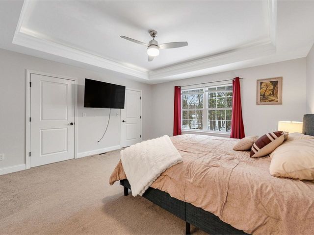 1294 North Ave Unit 1, Burlington, VT 05408