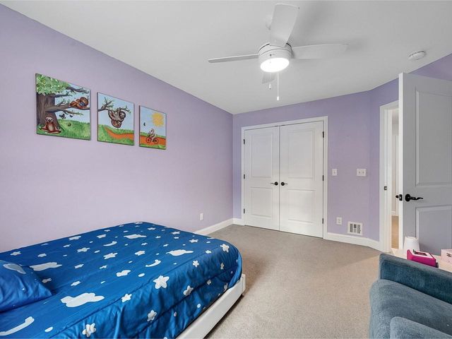 1294 North Ave Unit 1, Burlington, VT 05408