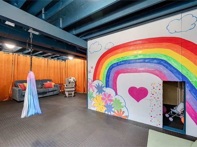 1294 North Ave Unit 1, Burlington, VT 05408