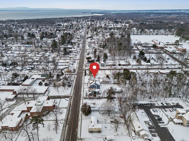 1294 North Ave Unit 1, Burlington, VT 05408