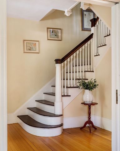 86 Avon Hill Street, Cambridge, MA 02140