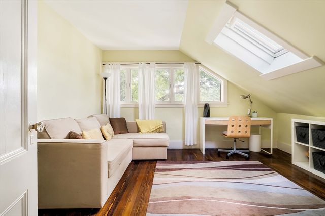 86 Avon Hill Street, Cambridge, MA 02140