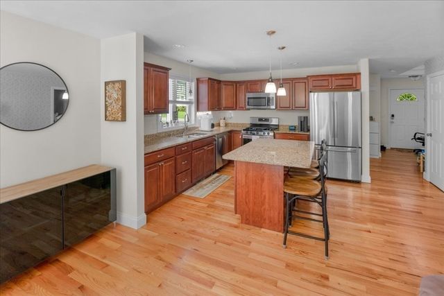 88 South Webster 88, Haverhill, MA 01835