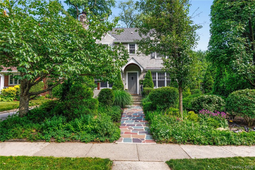 12 Kenmare Road, Larchmont, NY 10538 — exterior