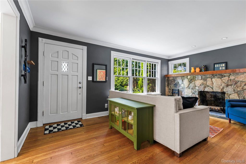 12 Kenmare Road, Larchmont, NY 10538 — photo 3