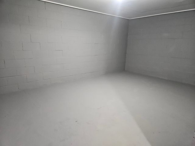 107 9th Ave SE, Oelwein, IA 50662