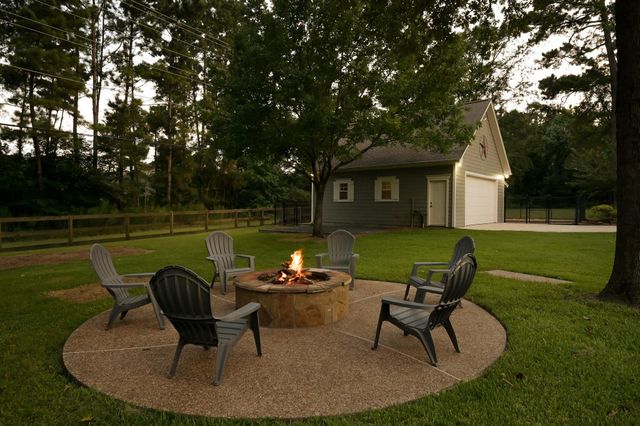 380 Ridgelake Scenic Drive, Montgomery, TX 77316