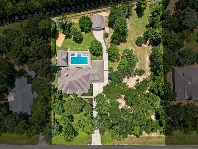 380 Ridgelake Scenic Drive, Montgomery, TX 77316