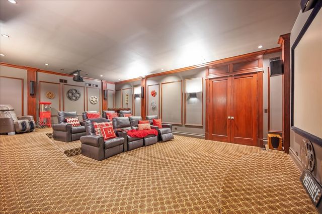 24 Bridlewood Road, Northbrook, IL 60062