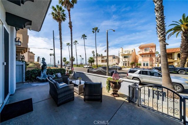 116 11th, Huntington Beach, CA 92648