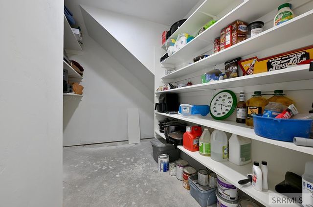 7243 Ard's Road, Tetonia, ID 83452