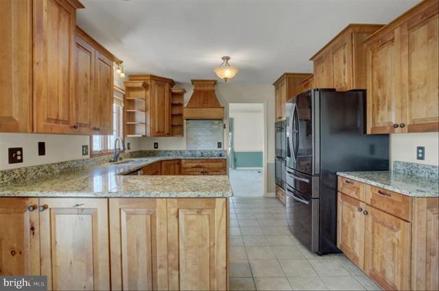 11459 VALLEYWOOD DR, Waynesboro, PA 17268