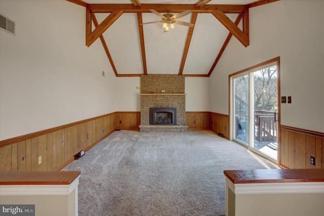 11459 VALLEYWOOD DR, Waynesboro, PA 17268